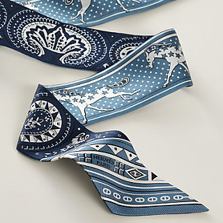 Cheval de Coeur Bandana Twilly | Hermès USA